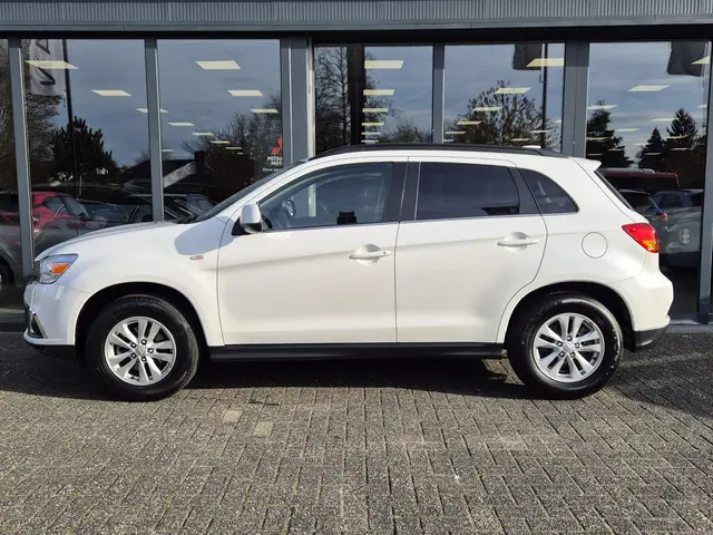 Mitsubishi ASX 1.6 Cleartec Life 2019 Benzine 15