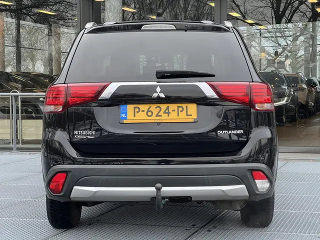 Mitsubishi Outlander 2.0 2017 Benzine 17