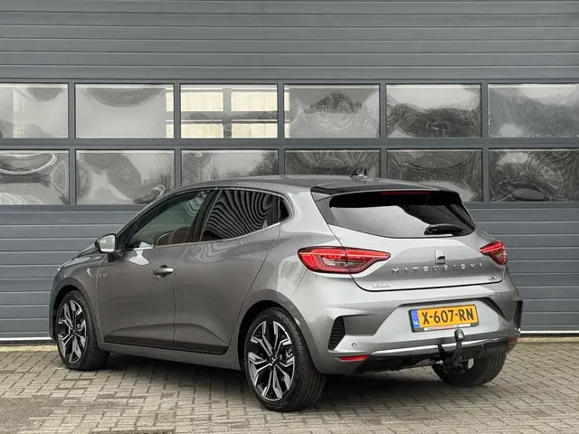 Mitsubishi Colt 1.6 HEV INSTYLE 2024 Hybride Benzine 18