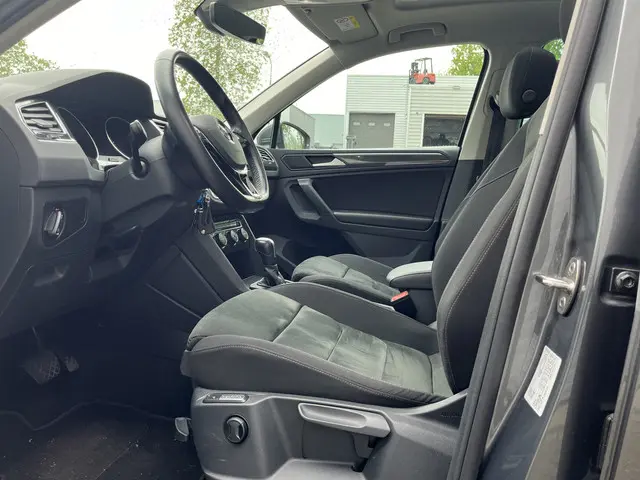 Volkswagen Tiguan 1.5 TSI ACT Highline 2020 Benzine 18