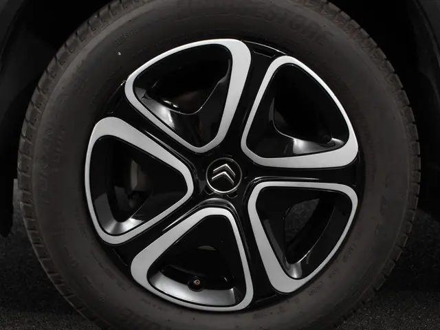 Citroën C3 Aircross 1.2 PureTech 110pk You 2024 Benzine 2