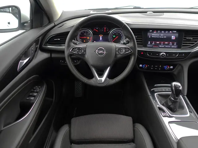 Opel Insignia Grand Sport 1.5 Turbo OPC Line- 2018 Benzine 6