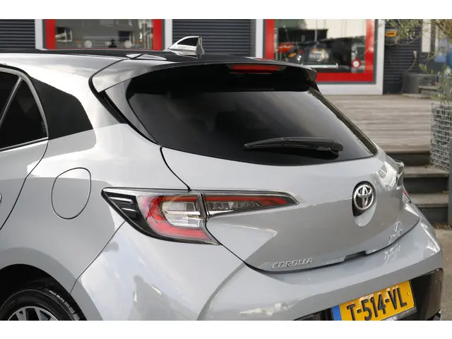 Toyota Corolla 1.8 Hybrid GR-Sport 2023 Hybride Benzine 8