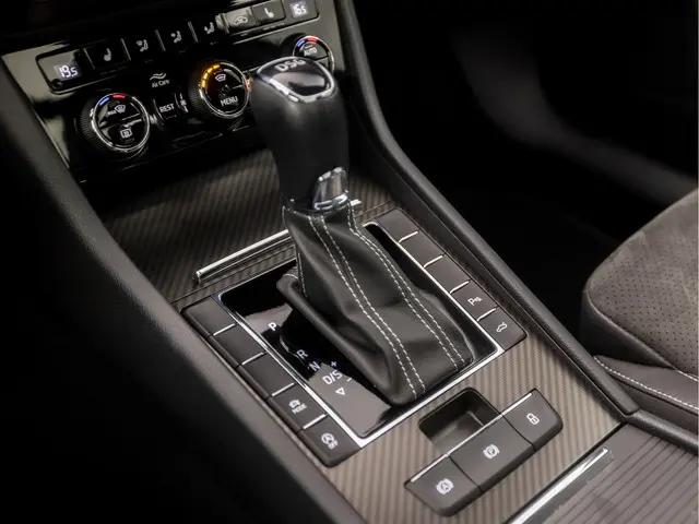 Škoda Superb Combi 1.5 TSI Sportline 2020 Benzine 12