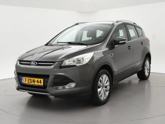 Ford Kuga 1.5 150 PK TITANIUM + TREKHAAK 2015 Benzine