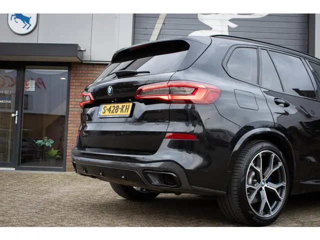 BMW X5 xDrive40i High Executive 2018 Benzine 9