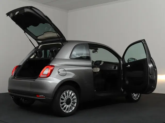 Fiat 500 1.0 Hybrid 2023 Benzine 27