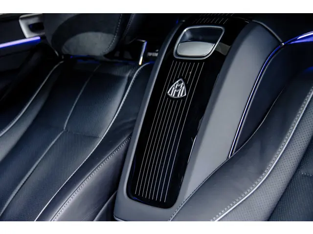 Mercedes-Benz GLS 600 Maybach 2021 Benzine 40