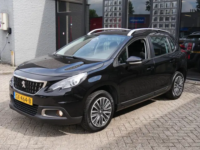 Peugeot 2008 1.2 110PK CARPLAY/ PACK CONNECT 2018 Benzine 19