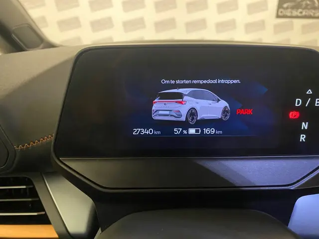 CUPRA Born Business 62 kWh 2023 Elektrisch 13