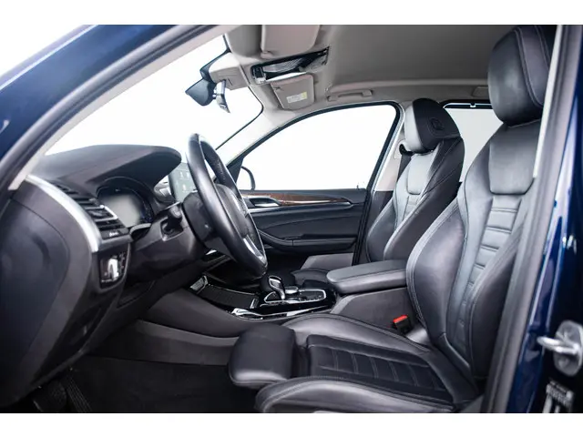 BMW X3 xDrive30e 2022 Hybride Benzine 4