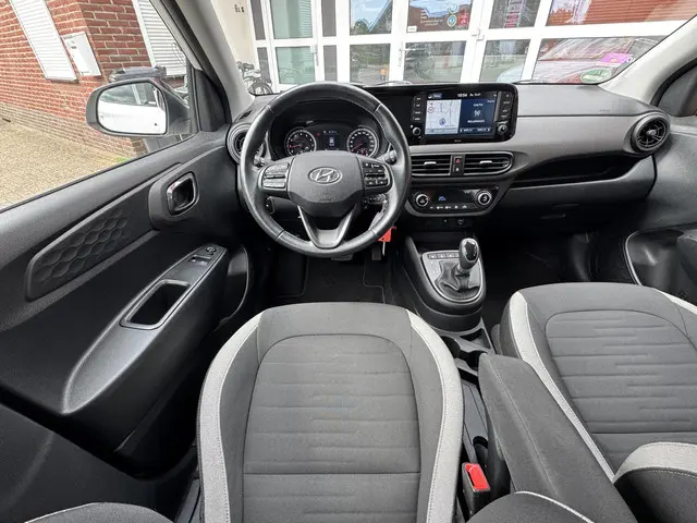 Hyundai i10 1.0 Comfort Smart 5-zits 2020 Benzine 17