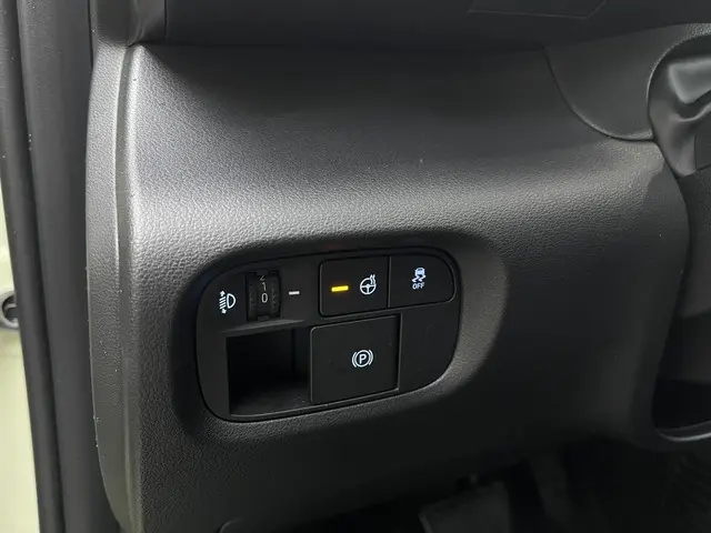 Hyundai Inster Evolve 49 kWh 2025 Elektrisch 24