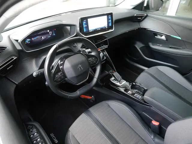 Peugeot 208 1.2 PureTech Allure Pack 2021 Benzine 8