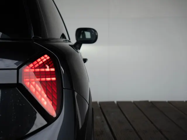 MINI 3-Deurs C 2025 Benzine 21