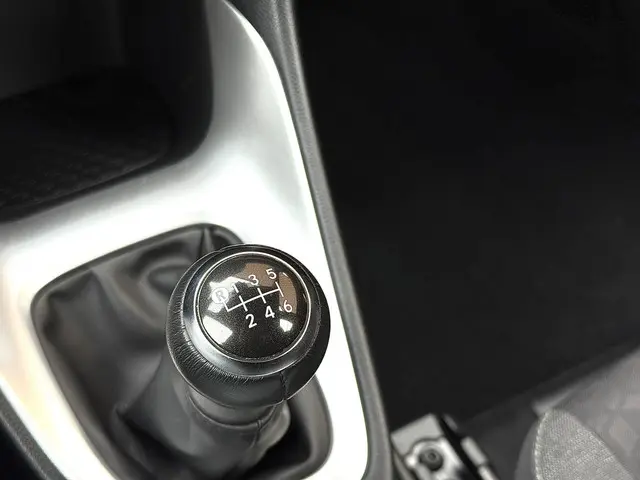 Toyota Yaris 1.5 VVT-i Active 2023 Benzine 22