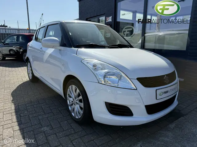 Suzuki Swift 1.2 Exclusive 2012 Benzine 6