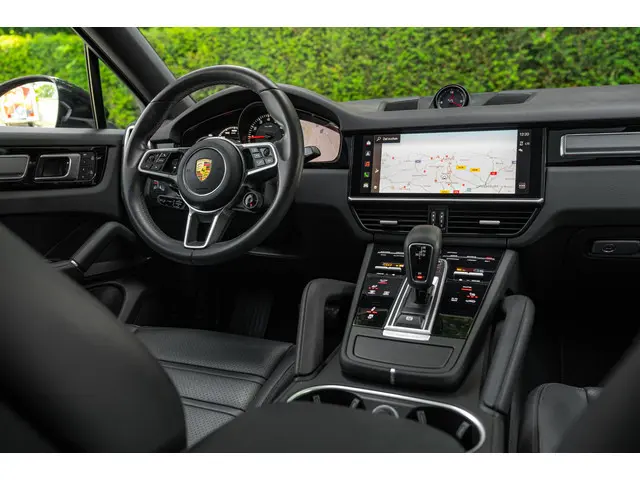 Porsche Cayenne Coupé 3.0 Platinum Edition 2022 Benzine 13