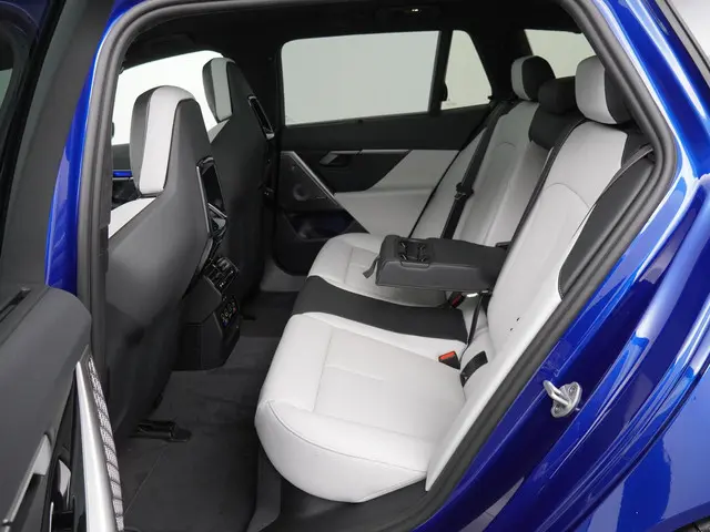 BMW M5 Touring 2026 Hybride Benzine 14