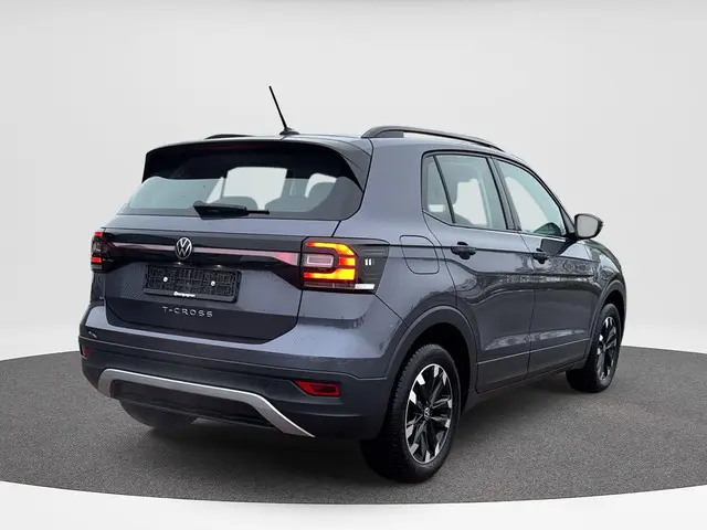 Volkswagen T-Cross 1.0 TSI Life 2023 Benzine 2