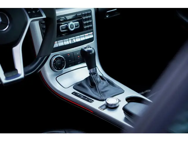 Mercedes-Benz SLK AMG 55 2012 Benzine 27
