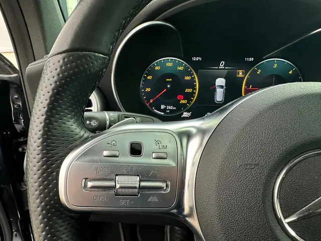 Mercedes-Benz GLC 300d 4MATIC AMG Pakket 2019 Diesel 28