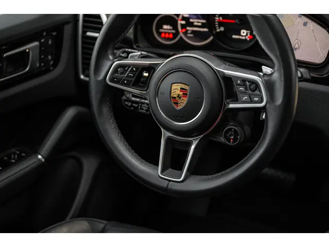 Porsche Cayenne Coupé 3.0 Platinum Edition 2022 Benzine 14