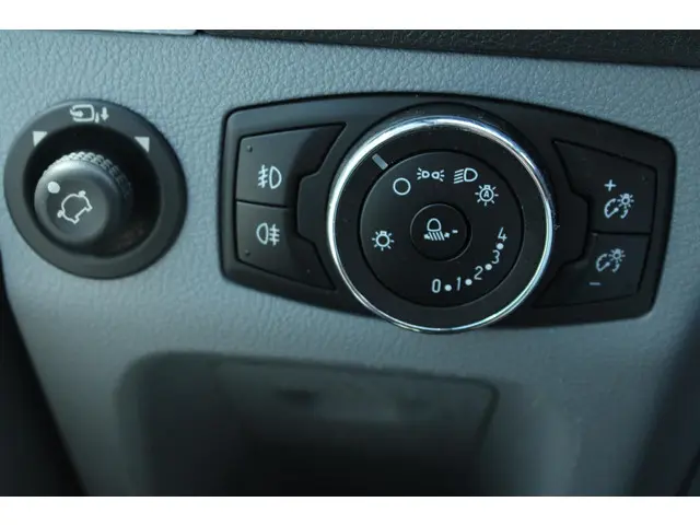 Ford Transit 350 2.0 TDCI L2H3 Trend 2018 Diesel 22