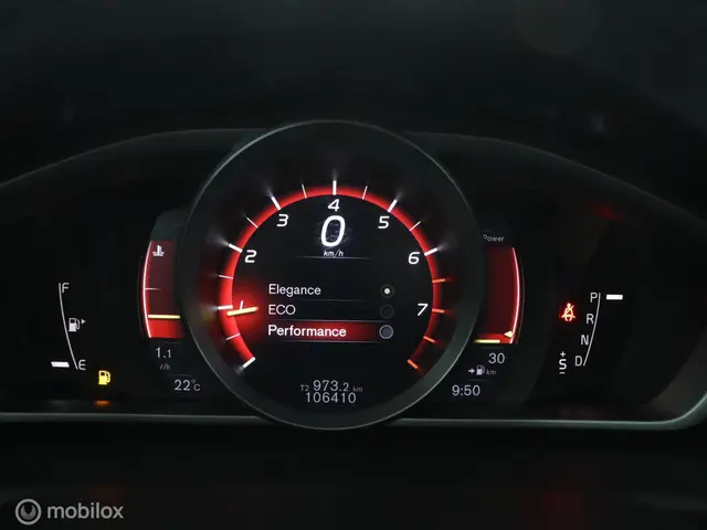 Volvo V40 Cross Country 1.5 T3 Polar+ Luxury 2019 Benzine 25