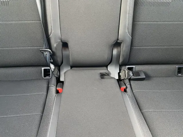 Volkswagen T-Cross 1.0 TSI Life 2019 Benzine 31