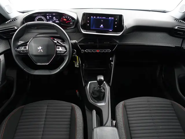 Peugeot 2008 1.2 PureTech Active- 2022 Benzine 7