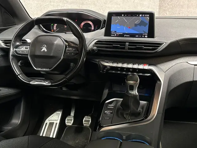 Peugeot 3008 1.2 PureTech GT Line 2019 Benzine 16