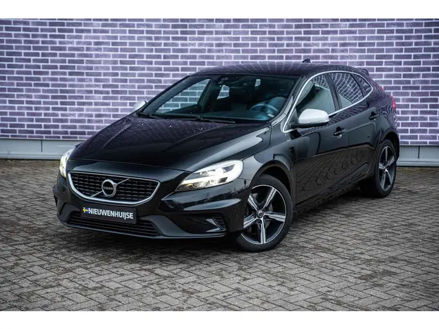 Volvo V40 2.0 T4 Business Sport 2017 Benzine 15