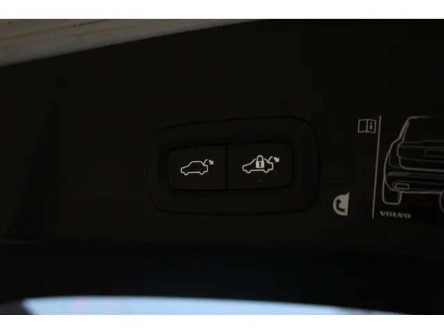 Volvo XC40 Recharge P8 AWD R-Design 2020 Elektrisch 15