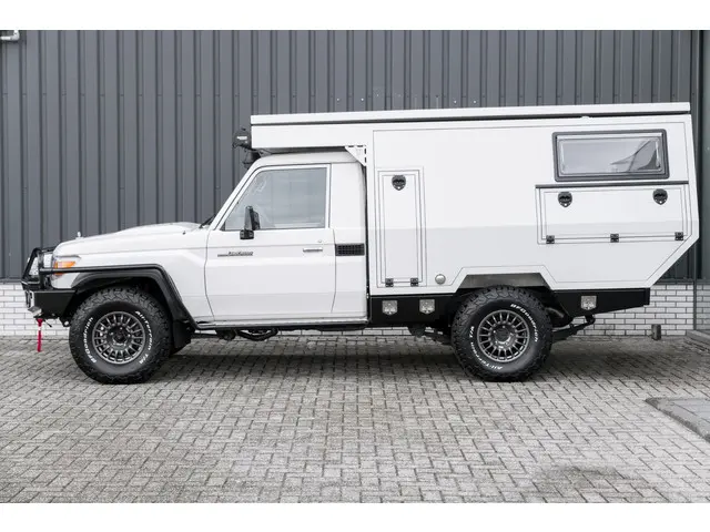 Toyota Land Cruiser 4.0 V6 Tembo Camper 2022 Benzine 5
