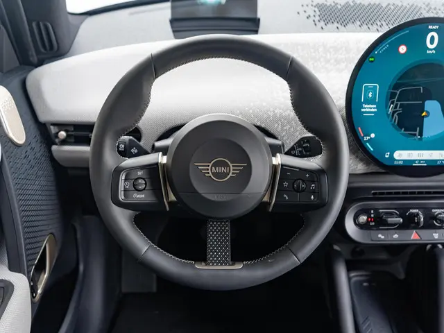 MINI Electric 3-deurs SE 2025 Elektrisch 8