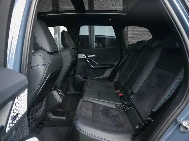 BMW X1 xDrive30e M Sport 2024 Hybride Benzine 32