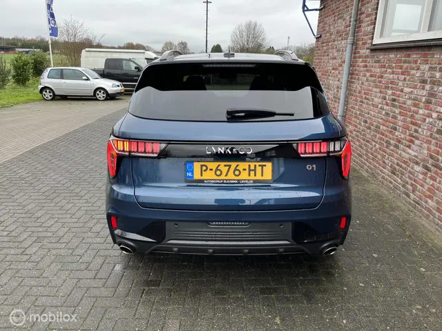 Lynk & Co 01 1.5 2022 Hybride Benzine 5