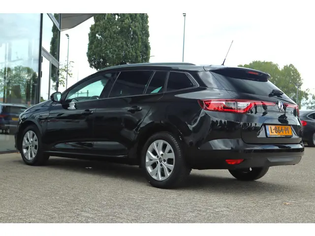Renault Mégane Estate 1.3 TCE LIMITED 2019 Benzine 8
