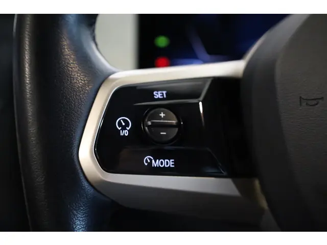 BMW iX xDrive40 2022 Elektrisch 27