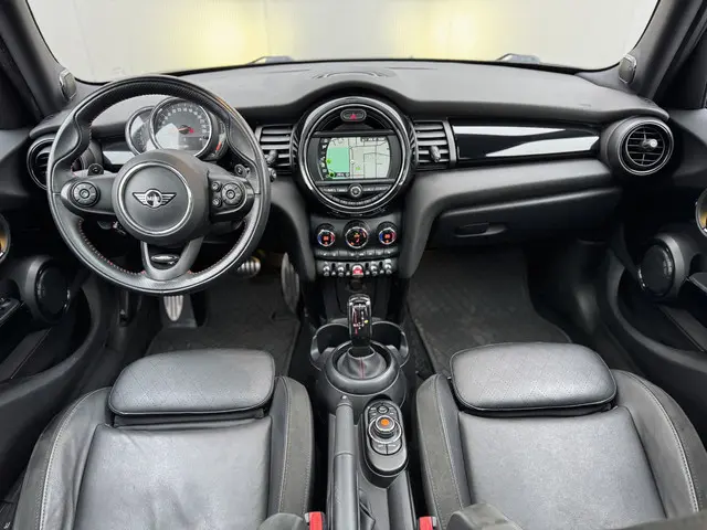 MINI Cooper S Mini 2.0 Chili JCW 5-deurs 2018 Benzine 6