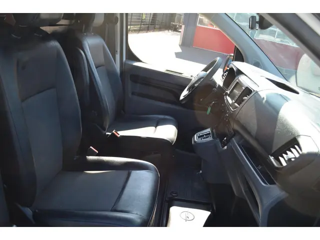 Opel Vivaro-e L2H1 Edition 50 kWh 2021 Elektrisch 11