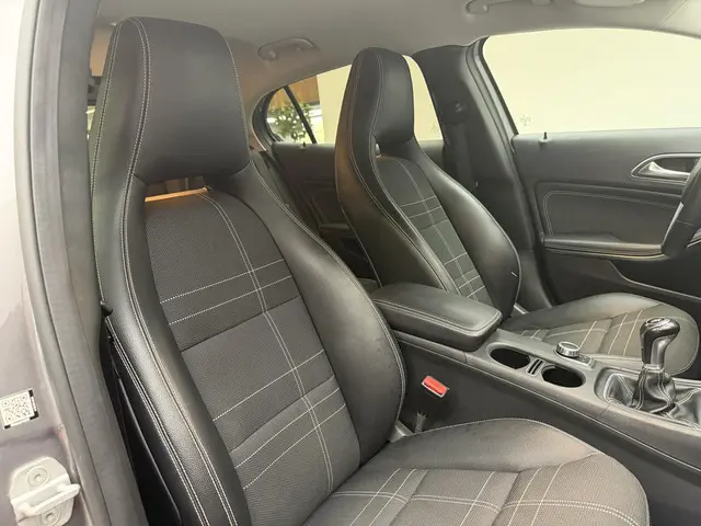 Mercedes-Benz GLA 200 Ambition 2014 Benzine 6