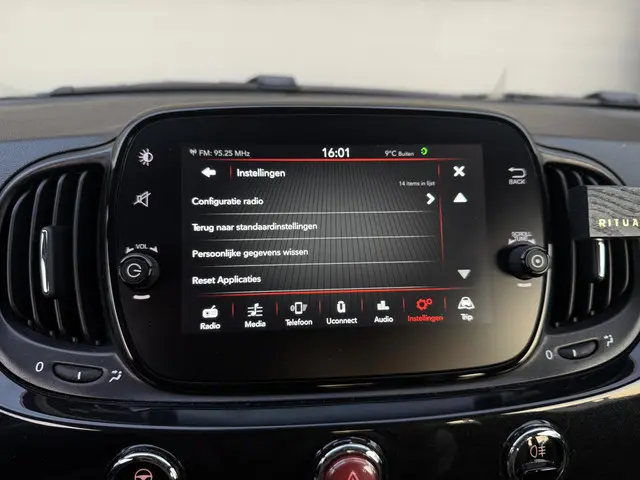 Fiat 500 1.2 Cabrio/Airco 2019 Benzine 11