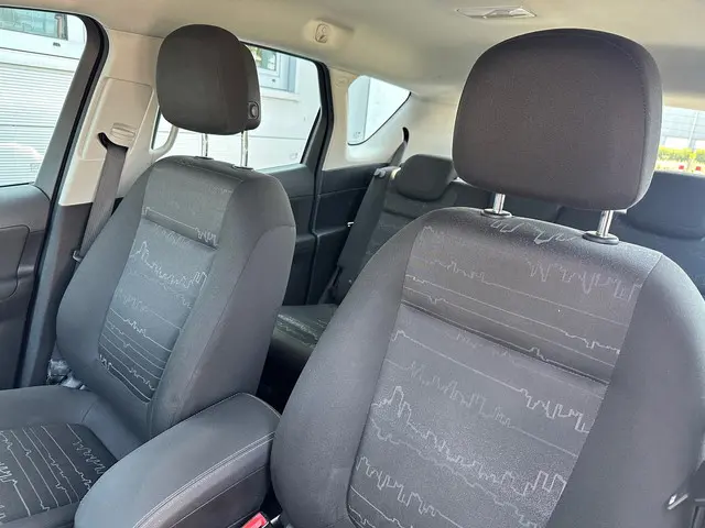 Opel Meriva 1.4 Turbo Edition 2016 Benzine 35