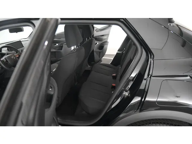 DS DS 3 Crossback PureTech 100 Montmartre 2022 Benzine 46