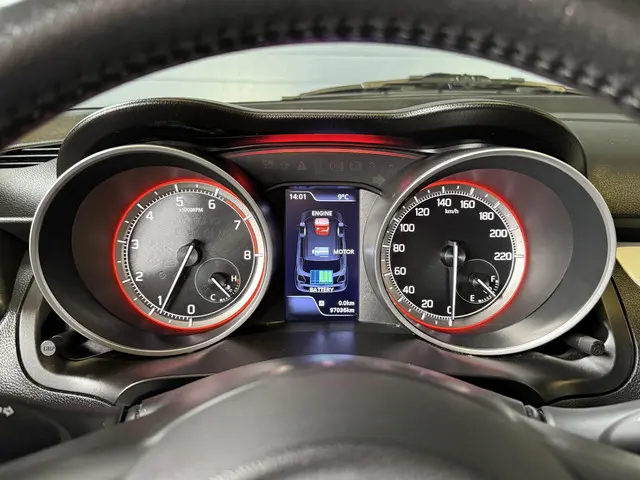 Suzuki Swift 1.0 Stijl Smart Hybrid 2018 Benzine 8