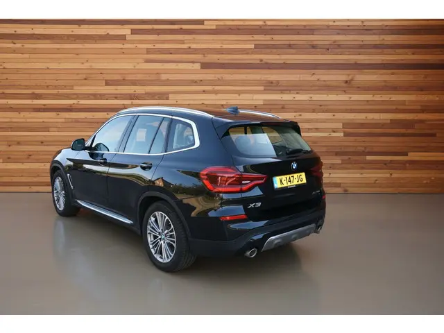 BMW X3 xDrive30e eDrive Edition 2021 Hybride Benzine 3
