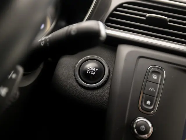 Renault Kadjar 1.2 TCe Bose Sport 2017 Benzine 26