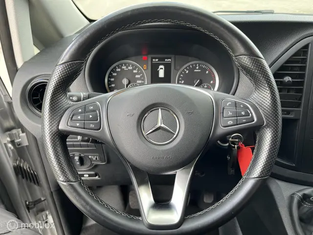 Mercedes-Benz Vito Bestel 116 CDI Lang 2023 Diesel 15